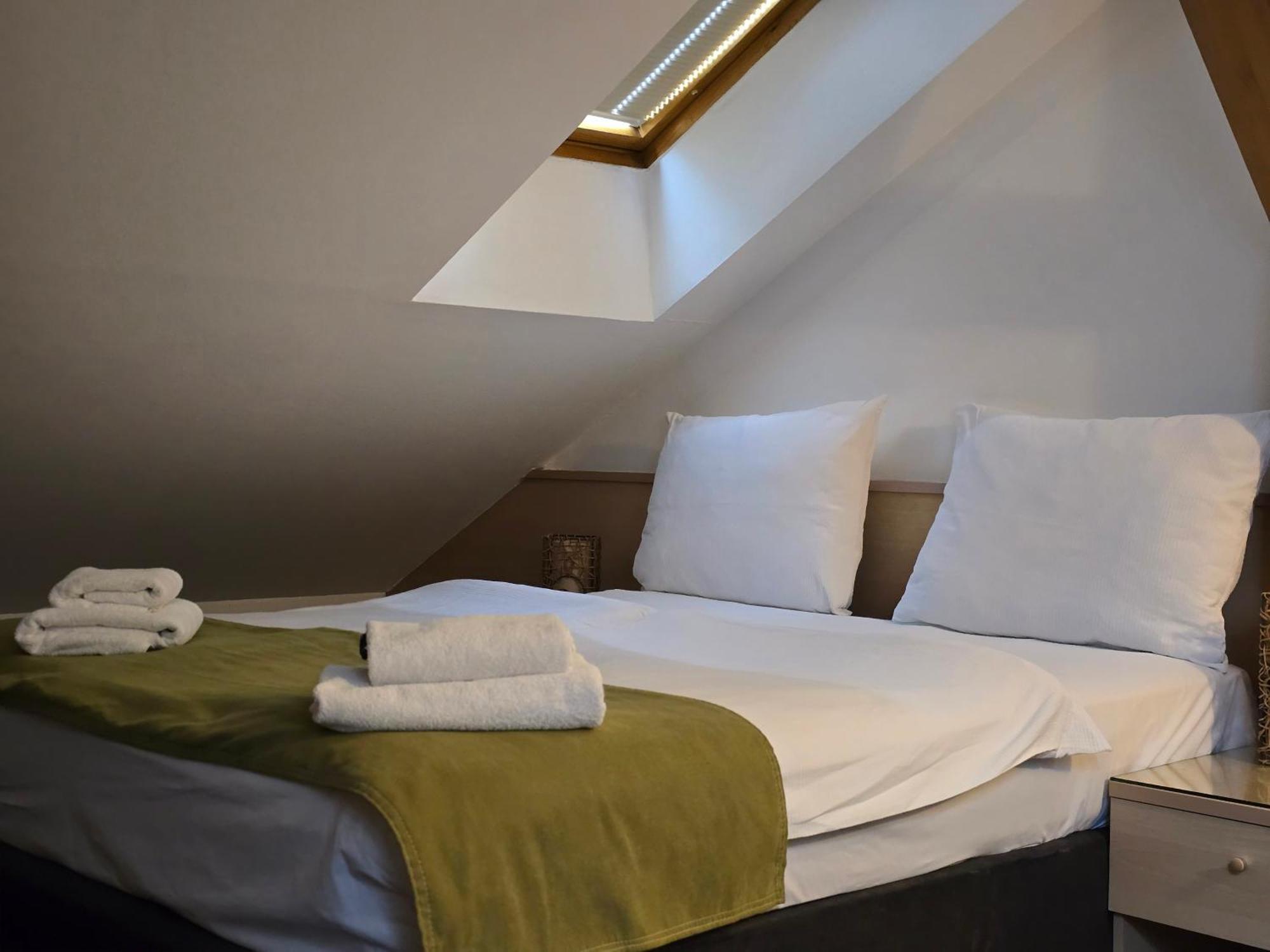 Hotel Hecco SJJ Esterno foto